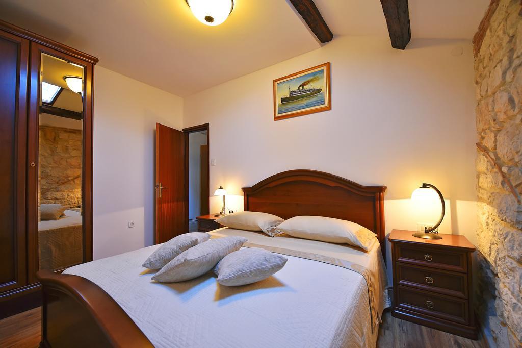 Antique Apartment Arsenale Rovinj Zewnętrze zdjęcie