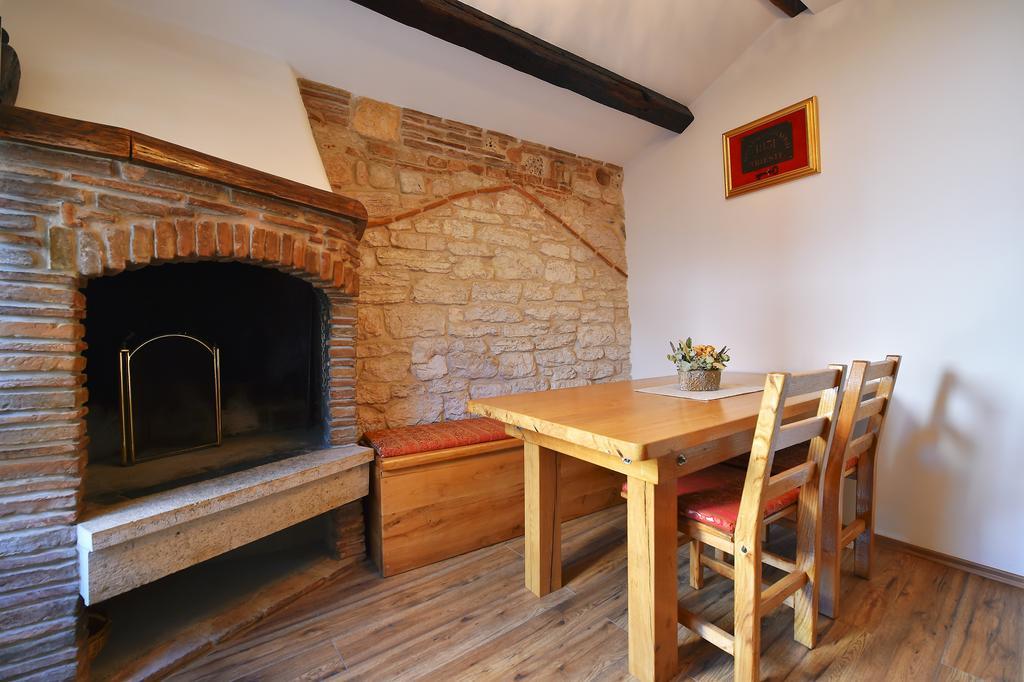 Antique Apartment Arsenale Rovinj Zewnętrze zdjęcie