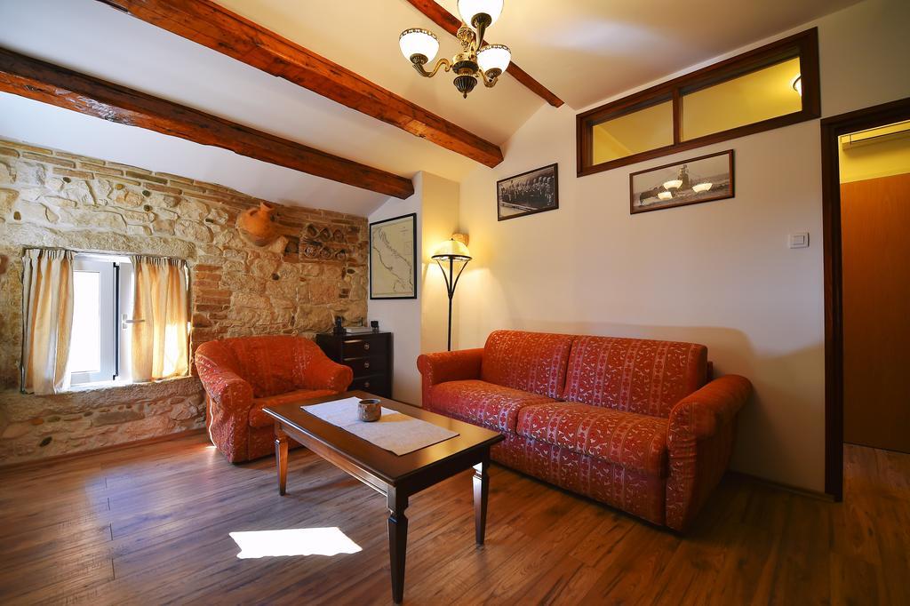 Antique Apartment Arsenale Rovinj Zewnętrze zdjęcie