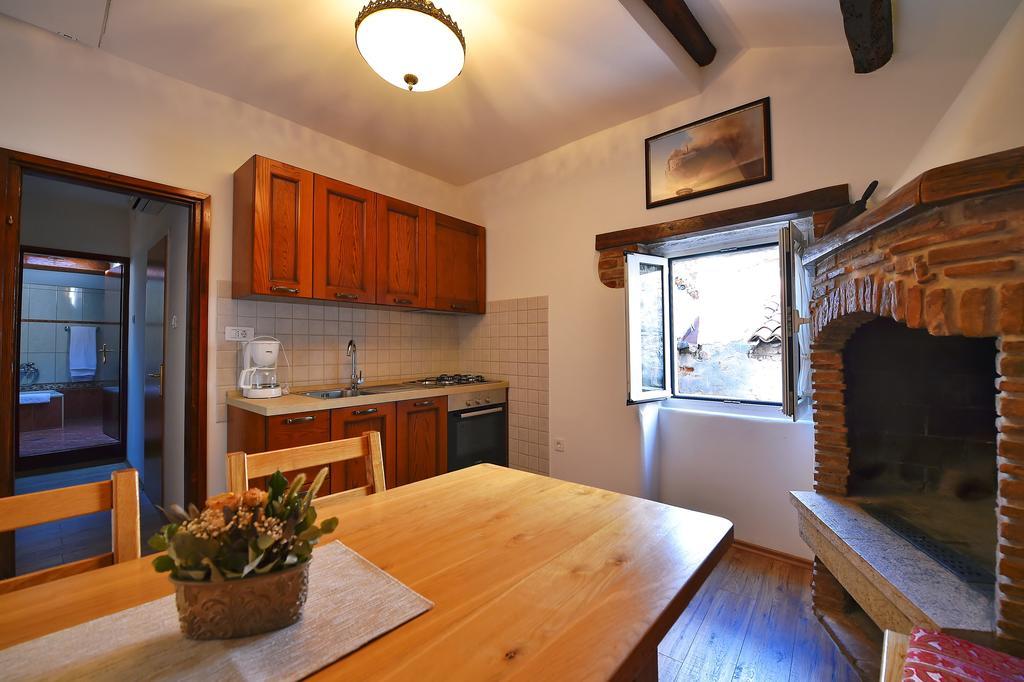Antique Apartment Arsenale Rovinj Zewnętrze zdjęcie